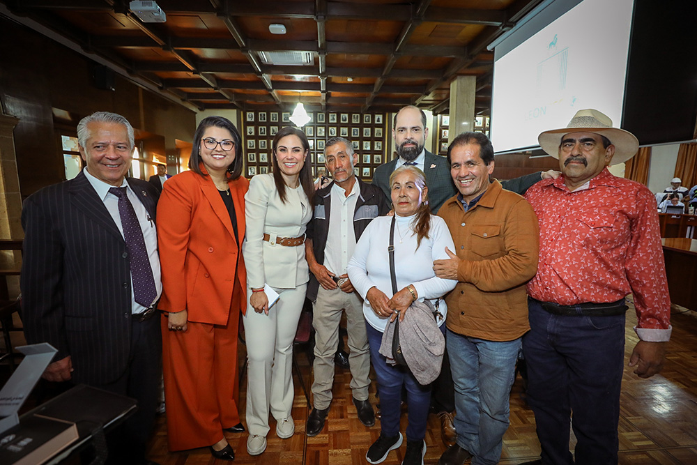 Ayuntamiento de León avala regularización en San Juan de Abajo; familias buscan certeza tras 30 años