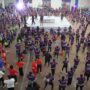 Mujeres unidas en macroactivacion masiva de zumba